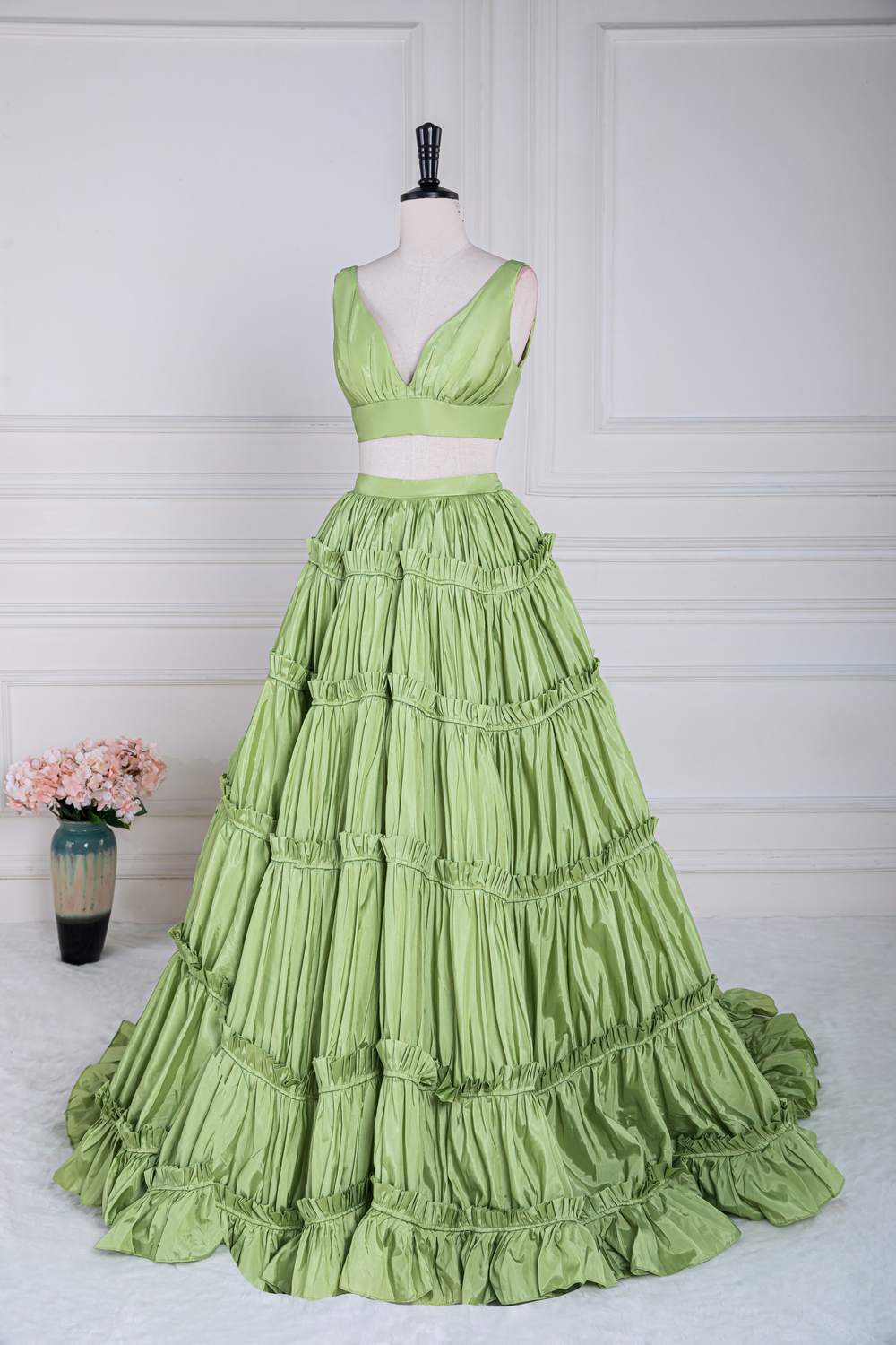 Hebochic Green Two-Picec Ruffled A-line Long Prom Dress